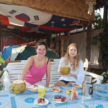 8 Star Paradise Locaroc Εξωτερικό φωτογραφία