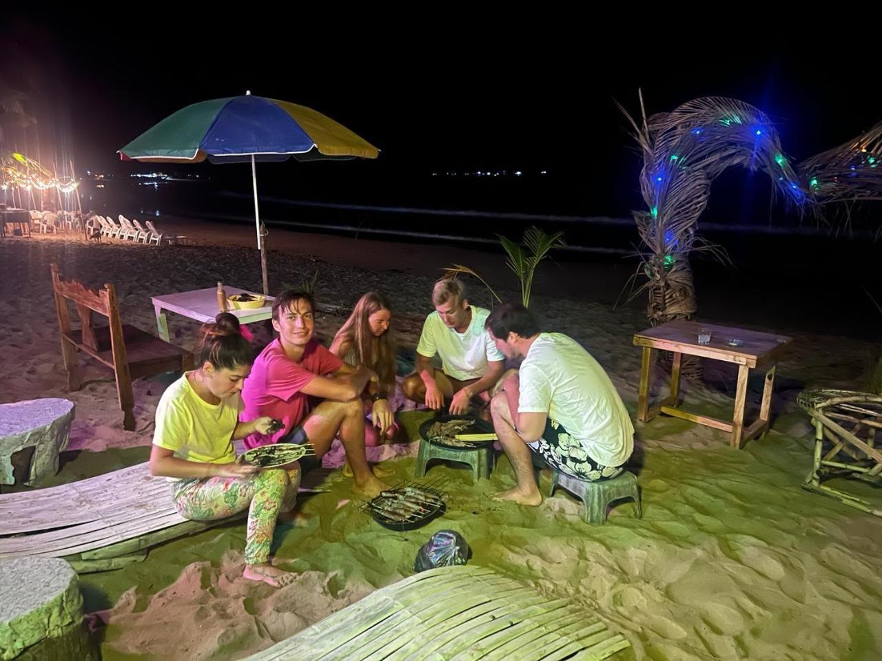 8 Star Paradise Locaroc Εξωτερικό φωτογραφία